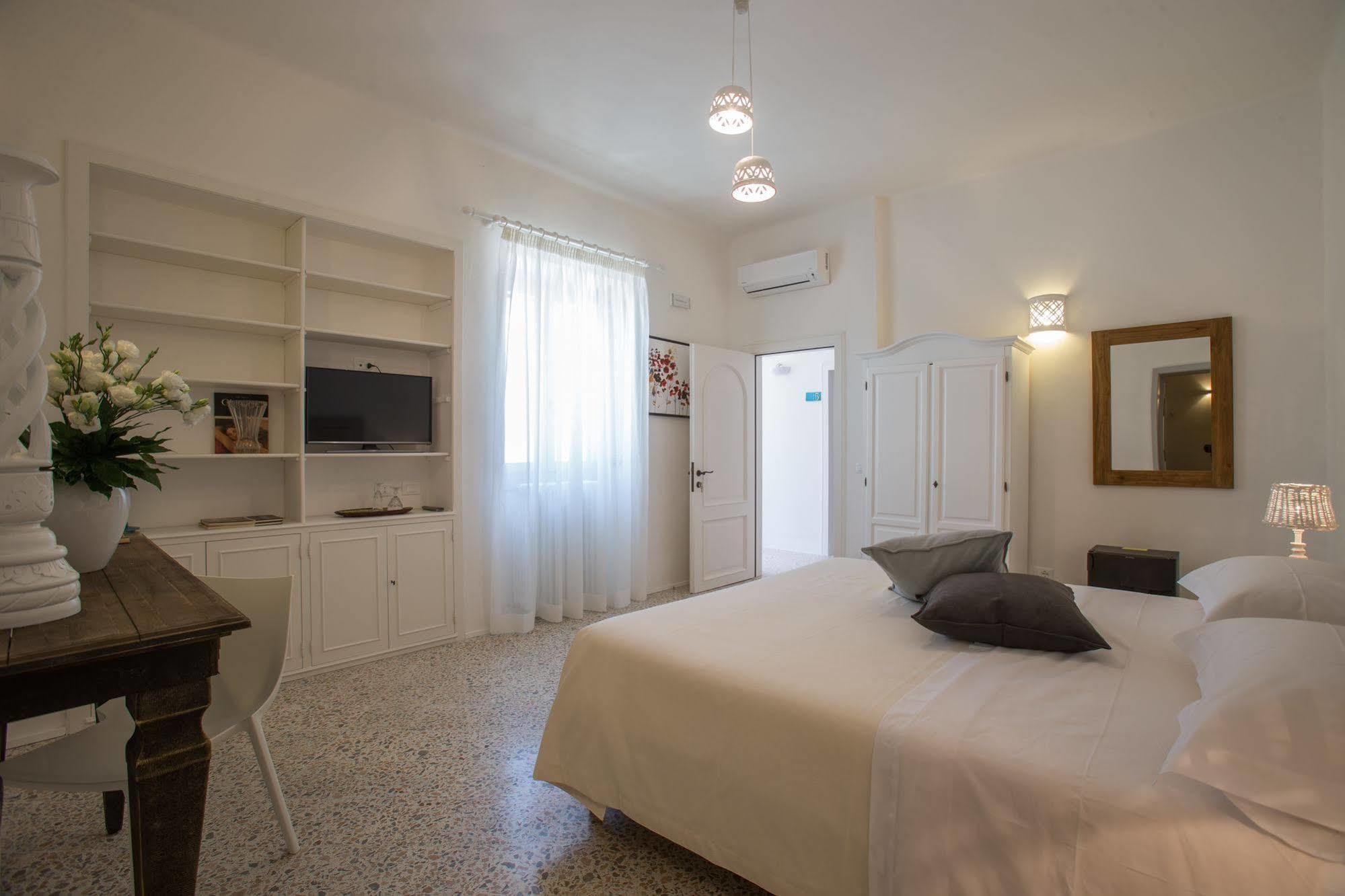 Li Pappi Antico Casale Bed & Breakfast Galatina Exterior photo